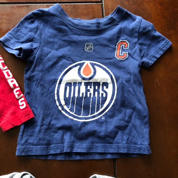 12-18 month Baby Oiler’s hockey shirts and jacket - Picture 4 of 6
